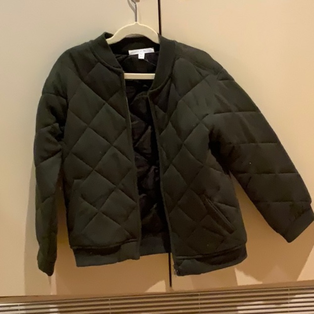 Boys dark green coat size 10-12 never worn